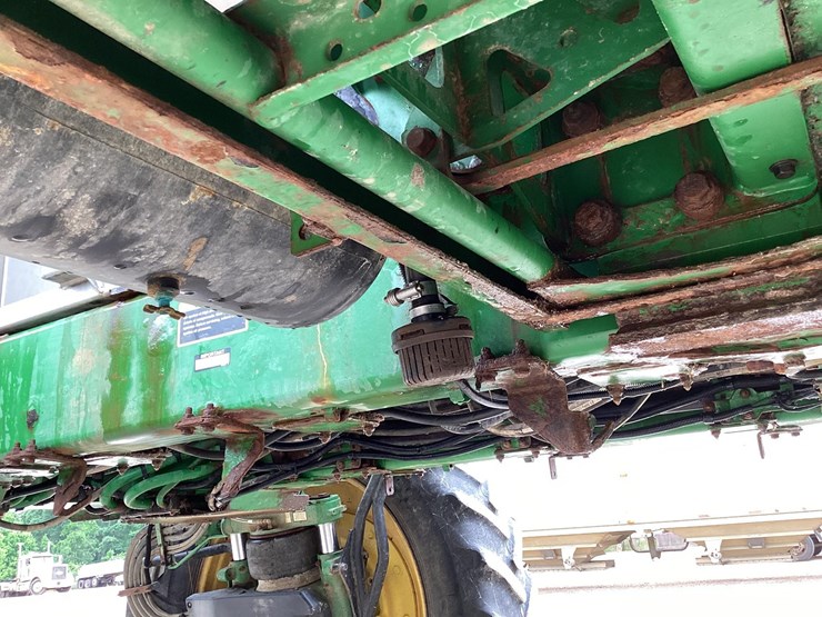 2020-john-deere-r4045-image-59