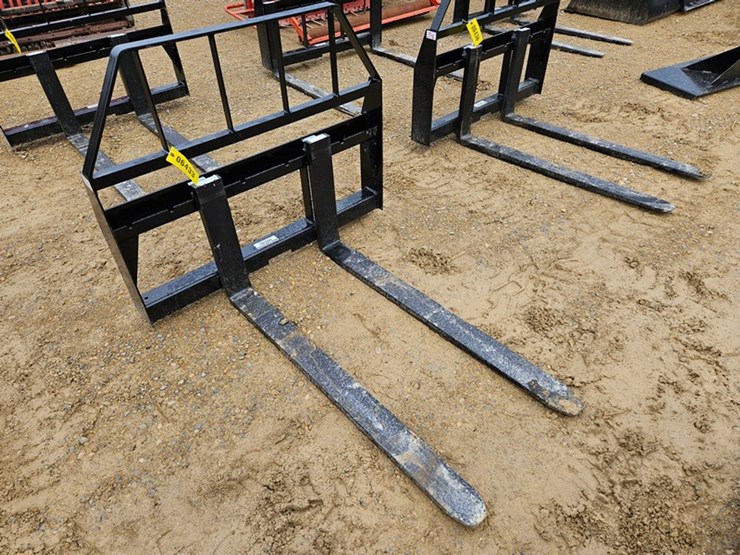 #225-•-kivel-48"-3500-lb-pallet-fork-image-7
