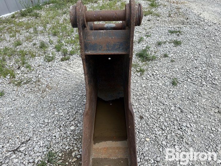 geith-12”-mini-excavator-bucket-image-11
