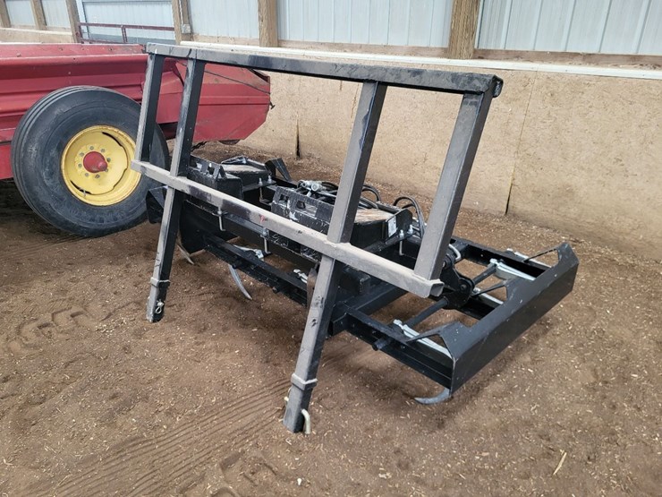 2018-marcrest-bg42-bale-grapple-w/skid-loader-mounting-plate-and-removable-bale-guard---one-owner-like-new-image-17
