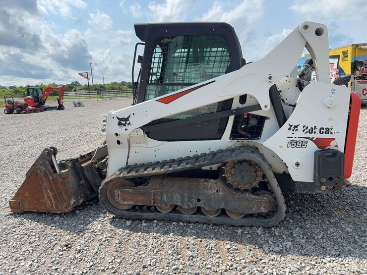 2018-bob-cat-skid-steer-image-2