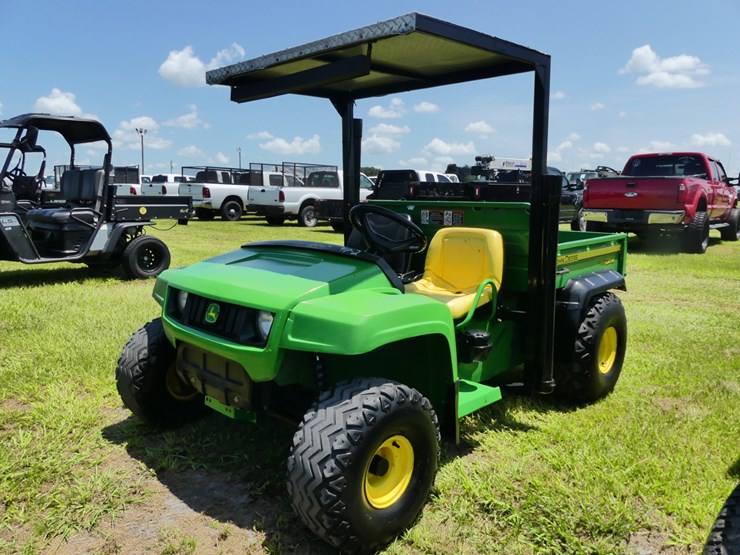 john-deere-gator-image-1