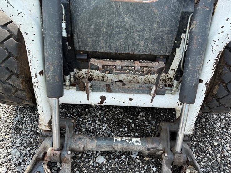 2022-bobcat-s64-image-10