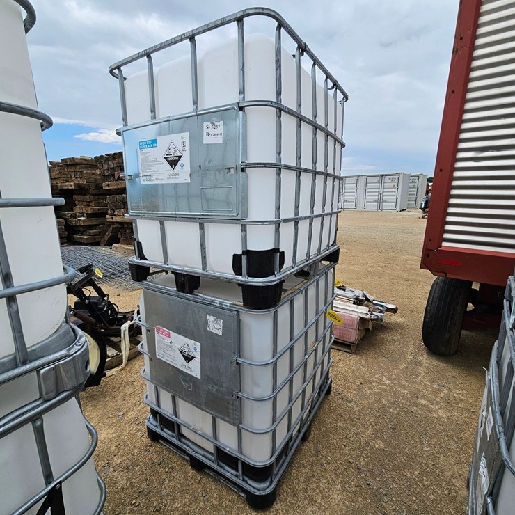 #188 • 2 - Plastic Tanks
