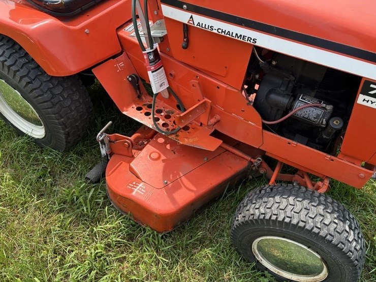allis-chalmers-712-hydro-lawn-tractor-image-7