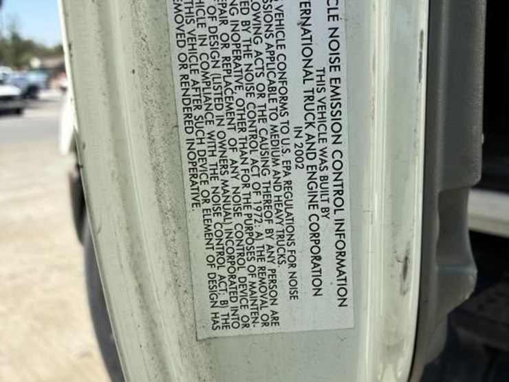 2003-international-durastar-4300-image-13