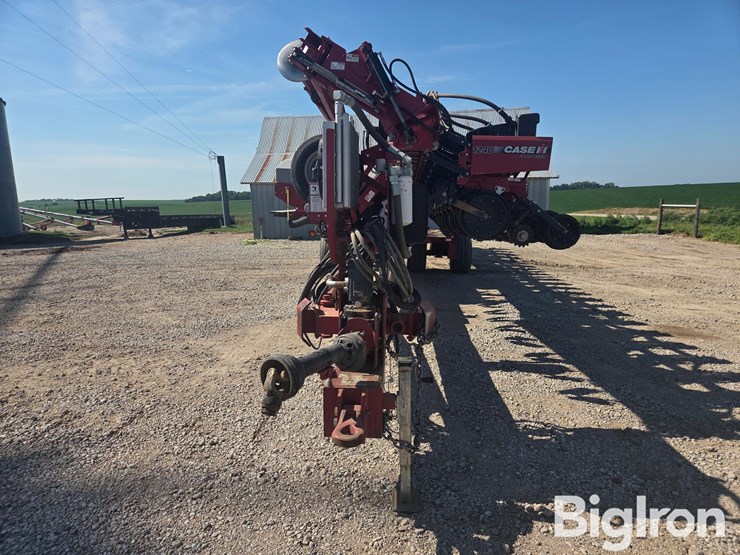 case-ih-1240-image-2