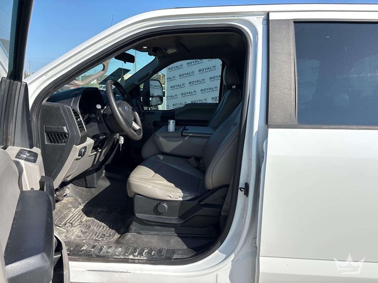 2019-ford-f250-image-12