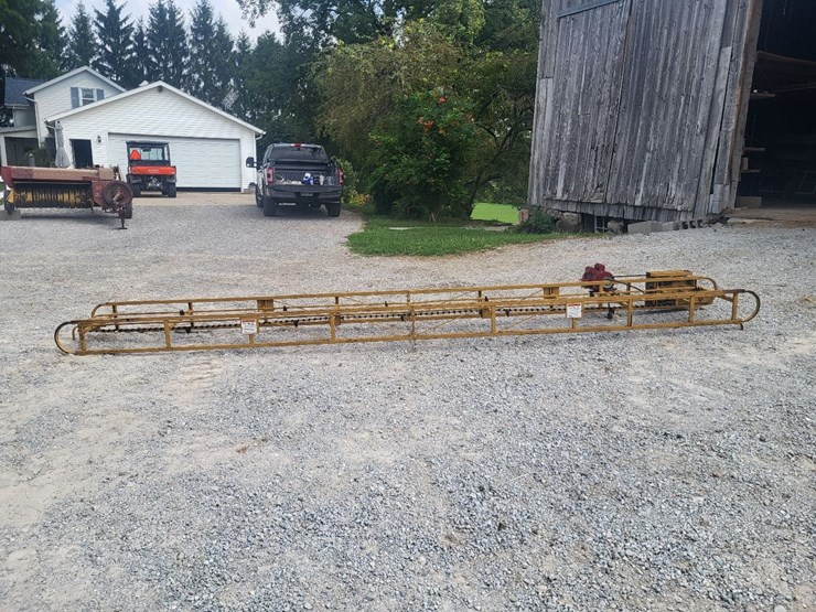 bale-conveyor-w/electric-motor-image-2