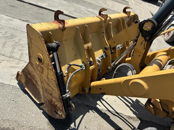 2008-caterpillar-430e-image-8