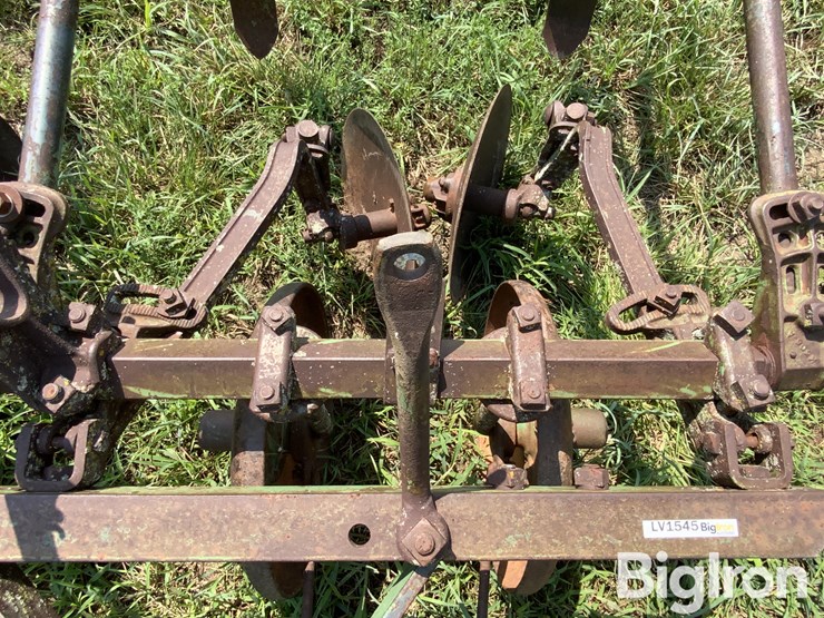 john-deere-2-image-20