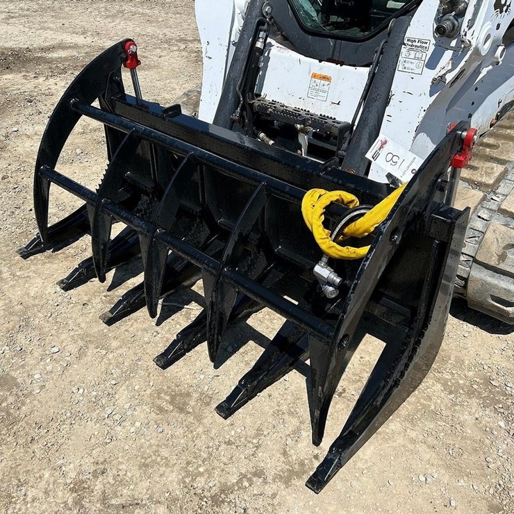 Wildcat 68" Skid Steer Root Rake Grapple
