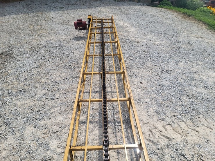bale-conveyor-w/electric-motor-image-10