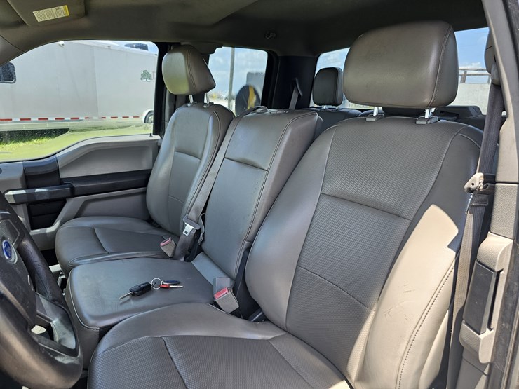 2018-ford-f150-xl-image-10