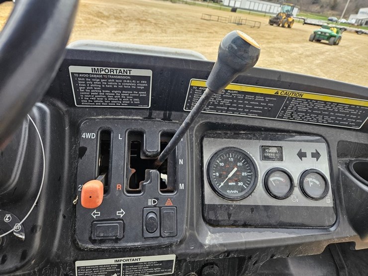 kubota-rtv900-image-27