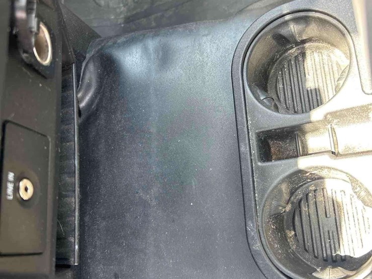 2017-ford-f150-image-19