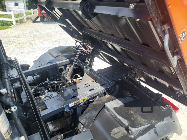2016-kubota-rtv-x900-image-45
