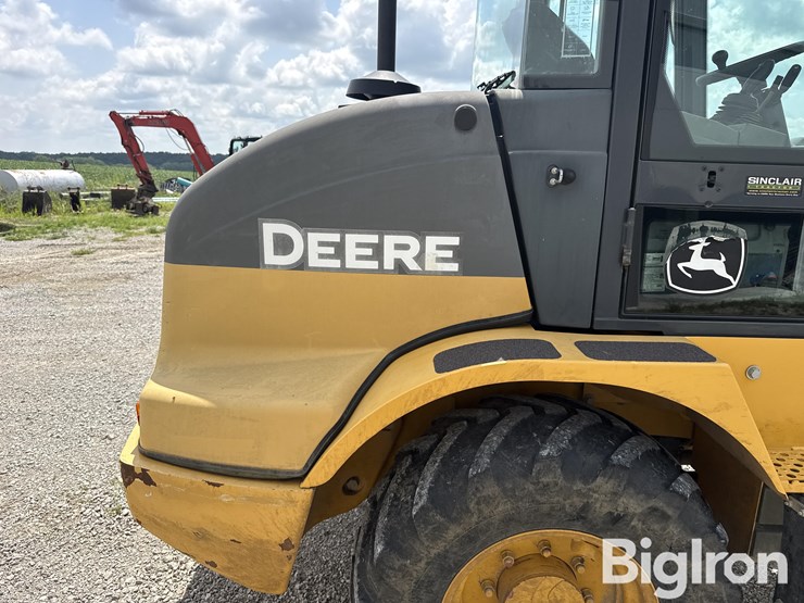 2014-deere-244j-image-15