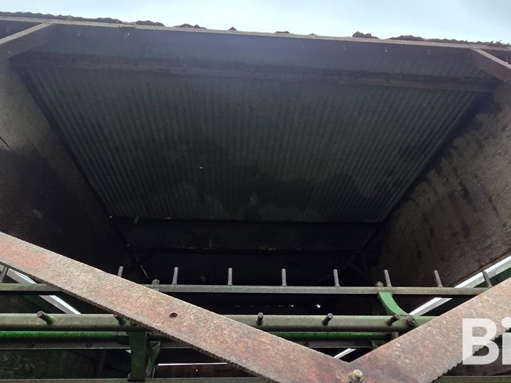 john-deere-112-image-14
