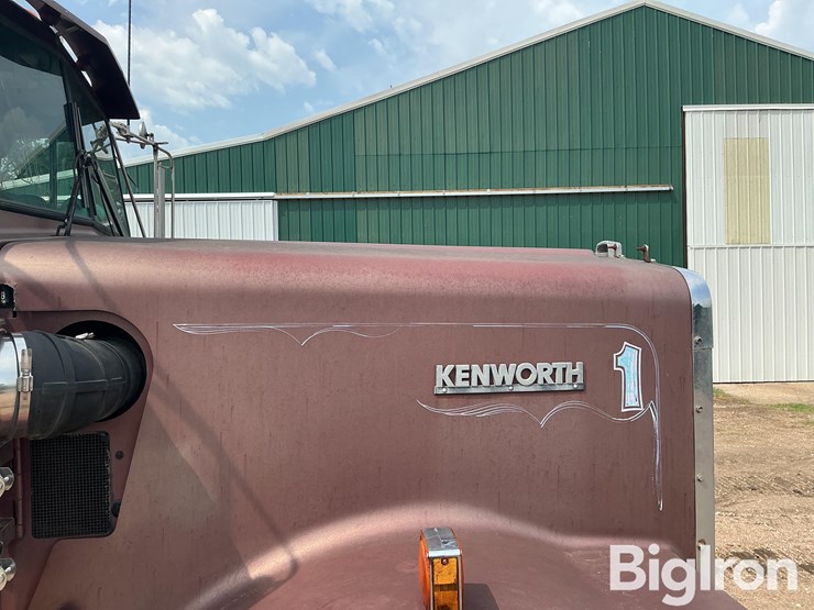 1989-kenworth-w900-image-17