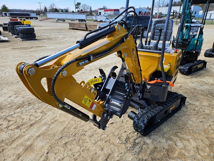 #217-•-2026-agt-mx12r-mini-excavator-image-8