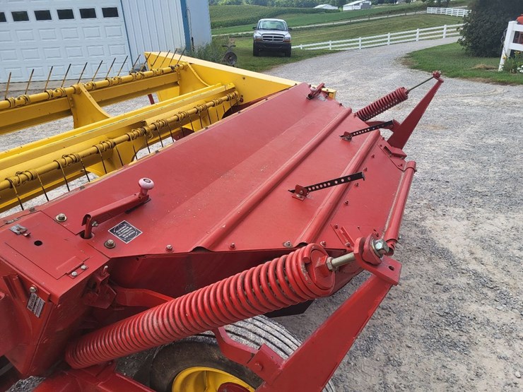 new-holland-472-image-23