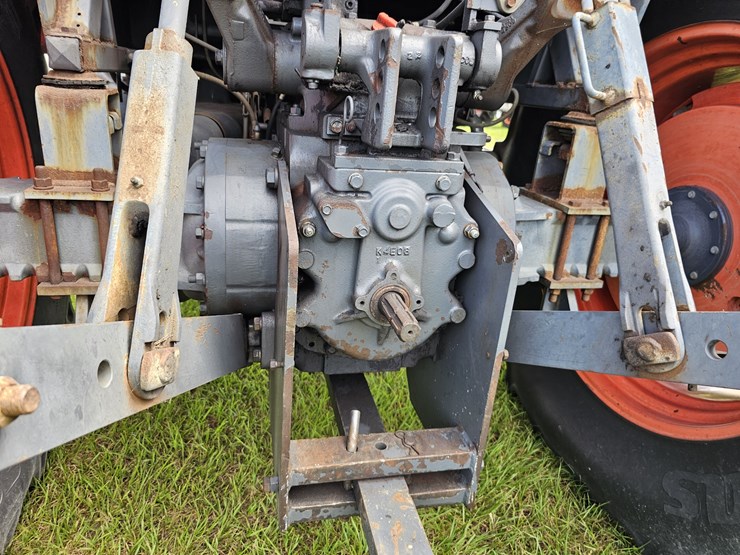 2015-kubota-m108s-image-7