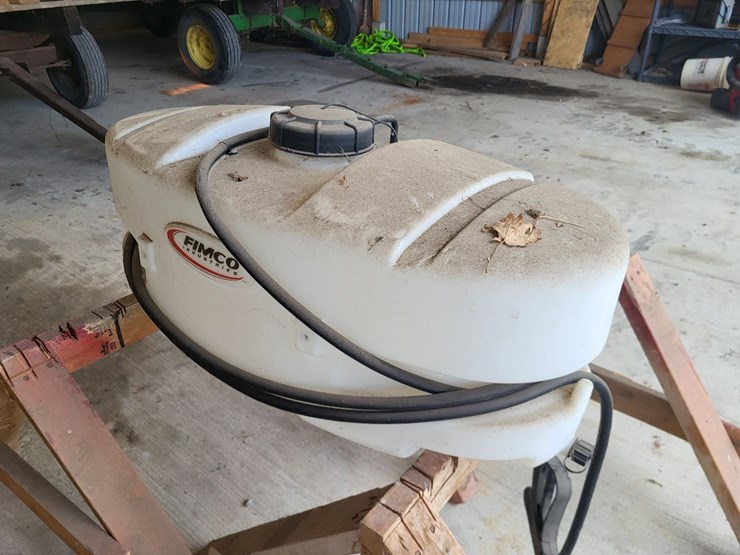 fimco-electric-sprayer-w/poly-tank-and-spray-wand-image-1
