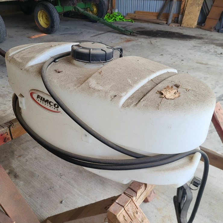 Fimco Electric Sprayer w/Poly Tank and Spray Wand