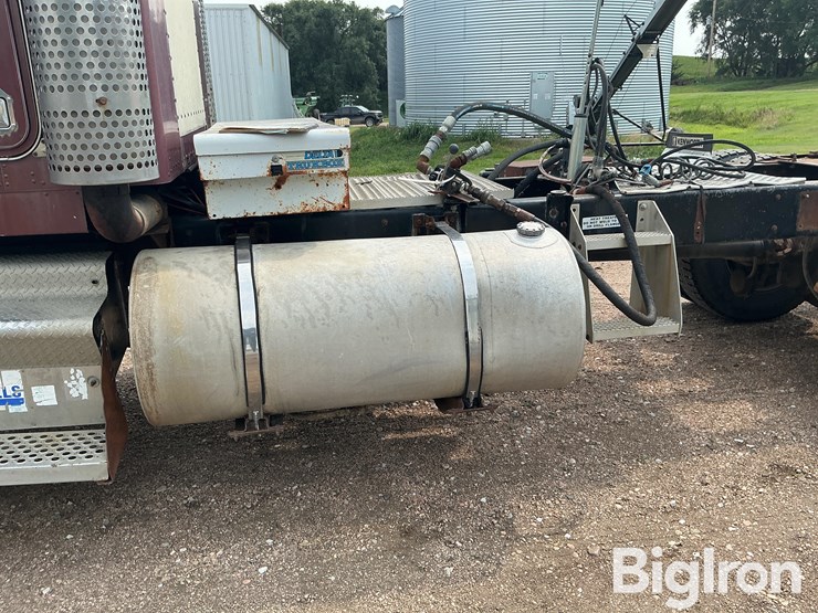 1989-kenworth-w900-image-12