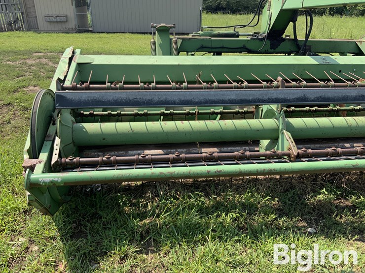 john-deere-240-image-19