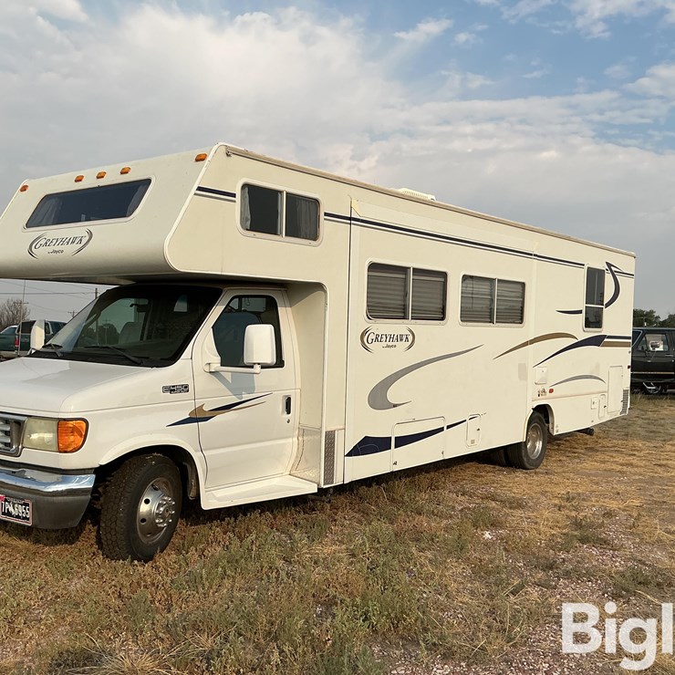 2004 Jayco Greyhawk E450 Super Duty 32’ RV