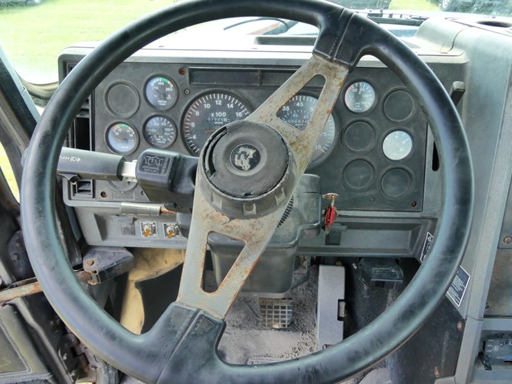 1997-mack-ch612-image-20
