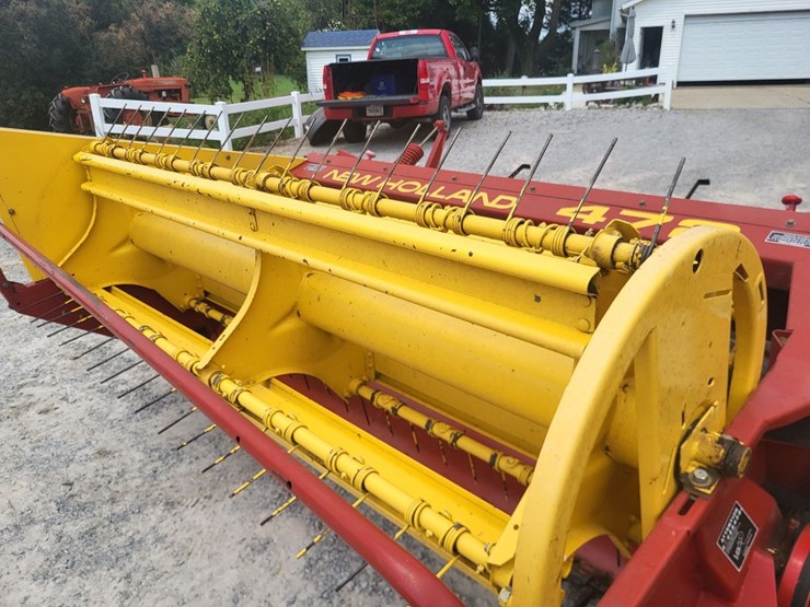 new-holland-472-image-12