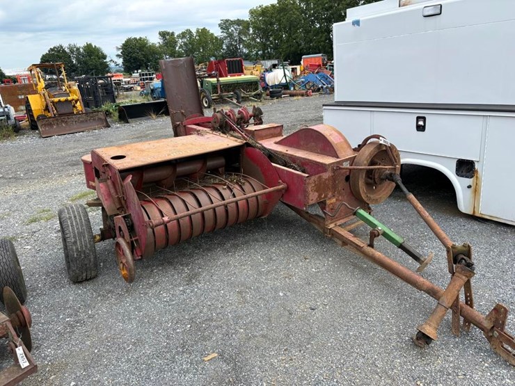 new-holland-66-image-2