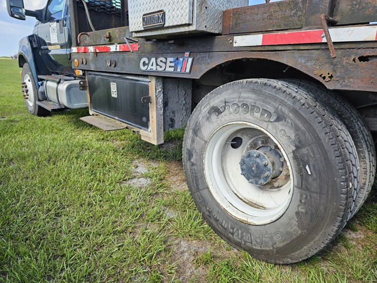 2016-ford-f750-image-8