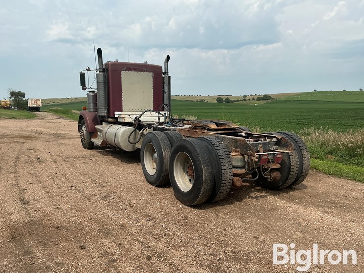 1989-kenworth-w900-image-7