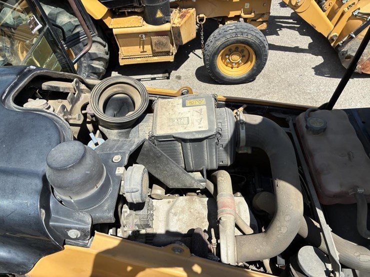 2008-caterpillar-420e-image-42