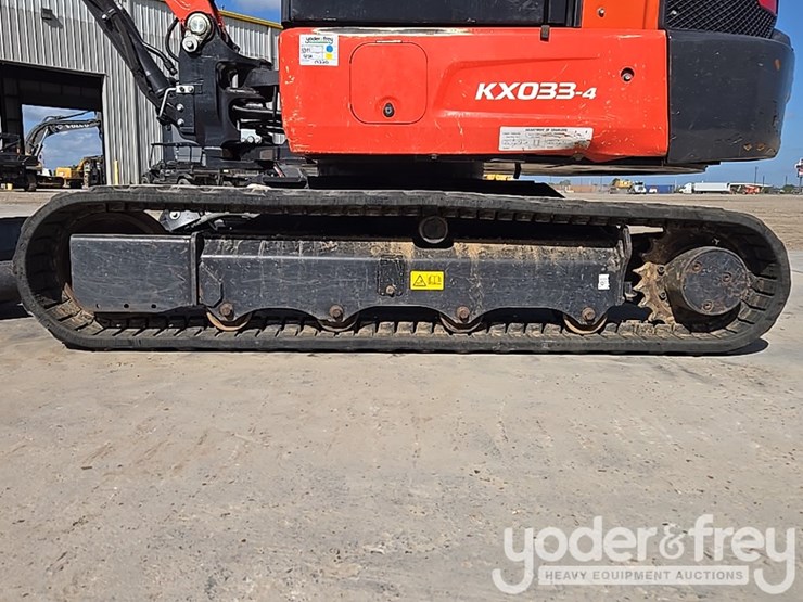2023-kubota-kx033-4-image-10