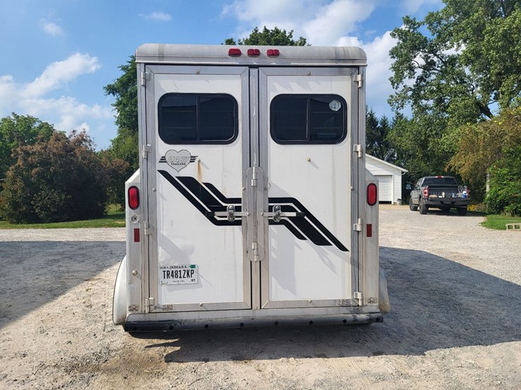 hart-tandem-axle-2-horse-bumper-trailer-w/tack-room-image-3