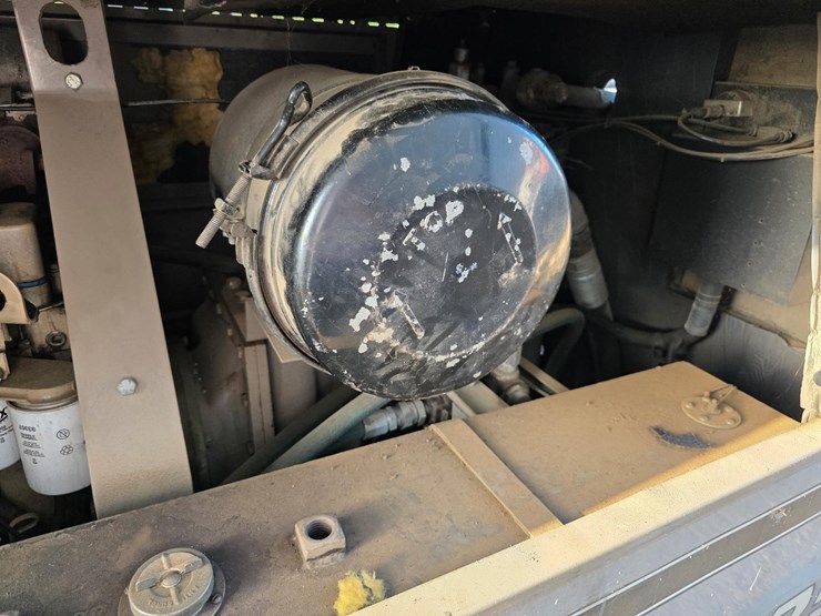 leroi-375-cfm-image-13