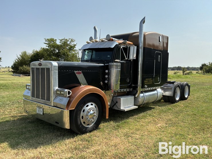 1997-peterbilt-379-image-1