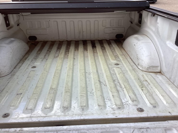 f--150-xlt-4wd-image-24