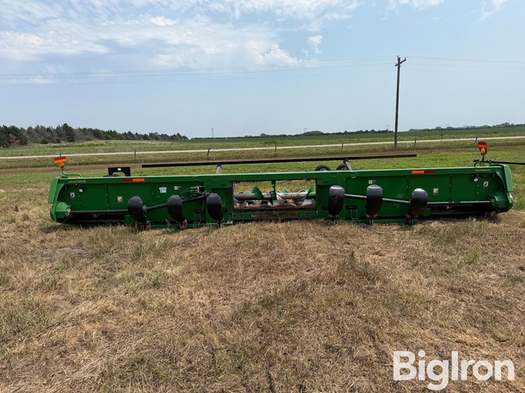2016-john-deere-612c-stalkmaster-image-6