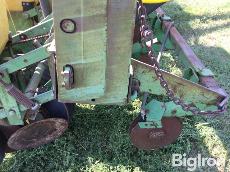 john-deere-7000-image-14