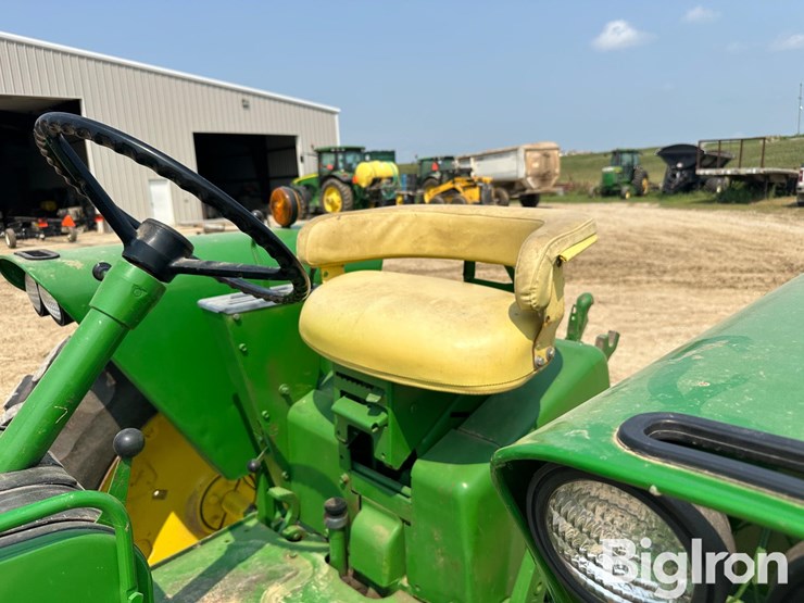 1970-john-deere-2520-image-12