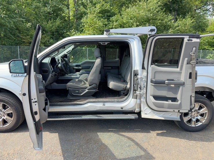 2015-ford-f150-xlt-image-15