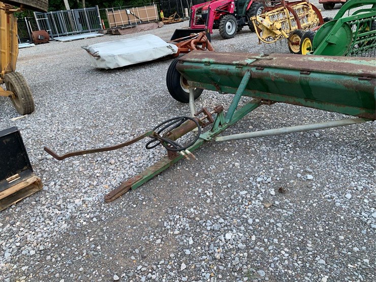 ez-flo-style-fertilize-spreader/-seeder-w/-hydraulic-opening-image-5