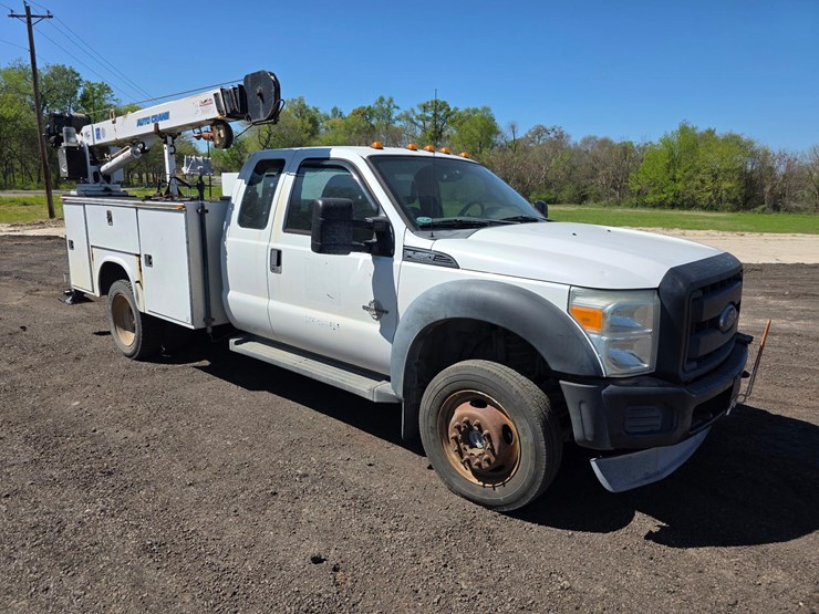 f450-utility-service-truck-image-2