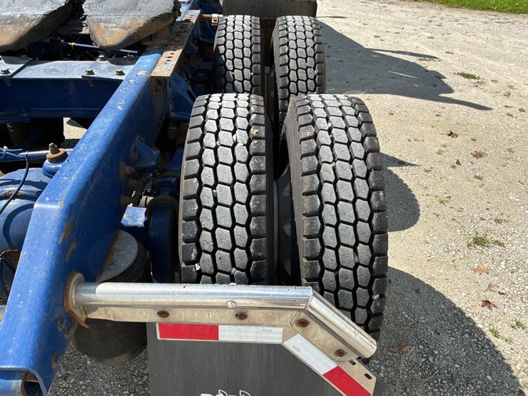2018-kenworth-t680-image-32